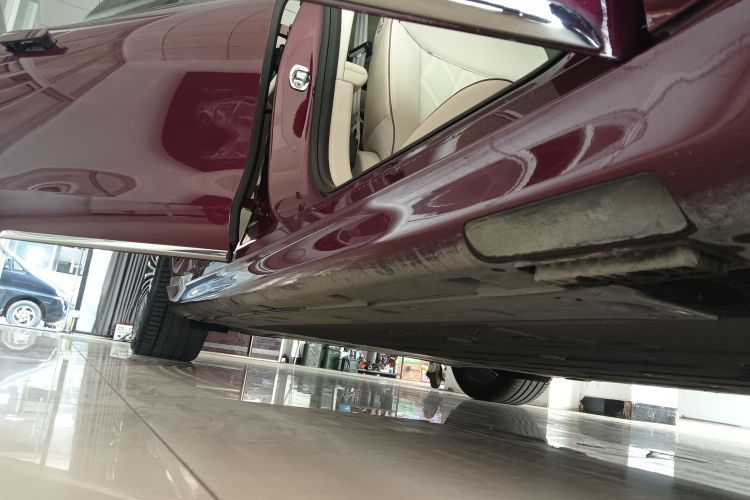 鸿蒙智行 享界S9 2024款 纯电 Ultra 四驱旗舰版局部细节9001