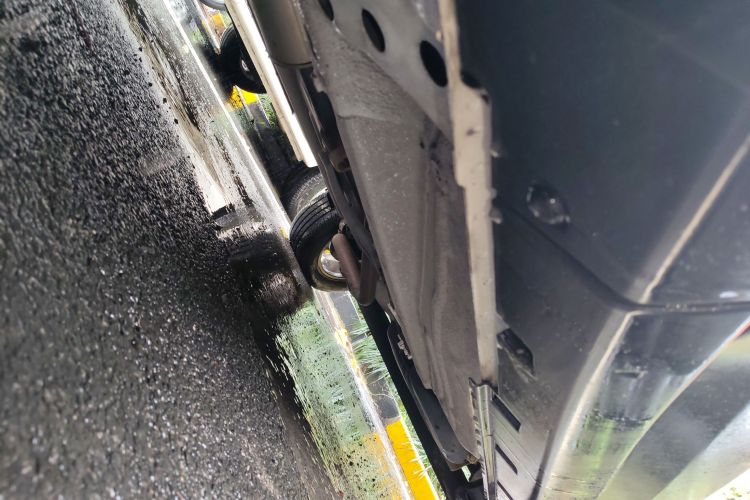 福特 翼搏 2013款 1.5L 自动尊贵型局部细节9004