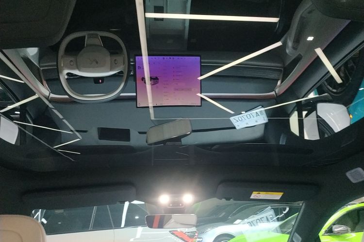 乐道L60 2024款 60kWh 后驱版中控内饰22