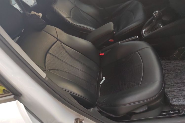 奥迪A1 2016款 30 TFSI Sportback Design风尚版局部细节41