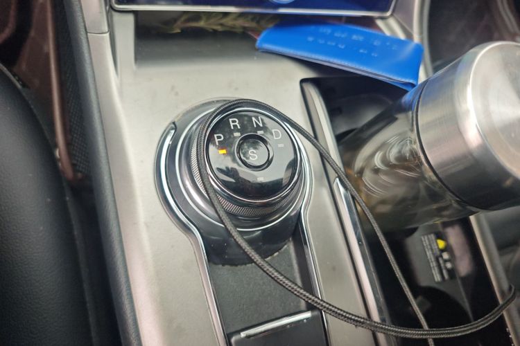 福特 蒙迪欧 2020款 EcoBoost 180 时尚型中控内饰18