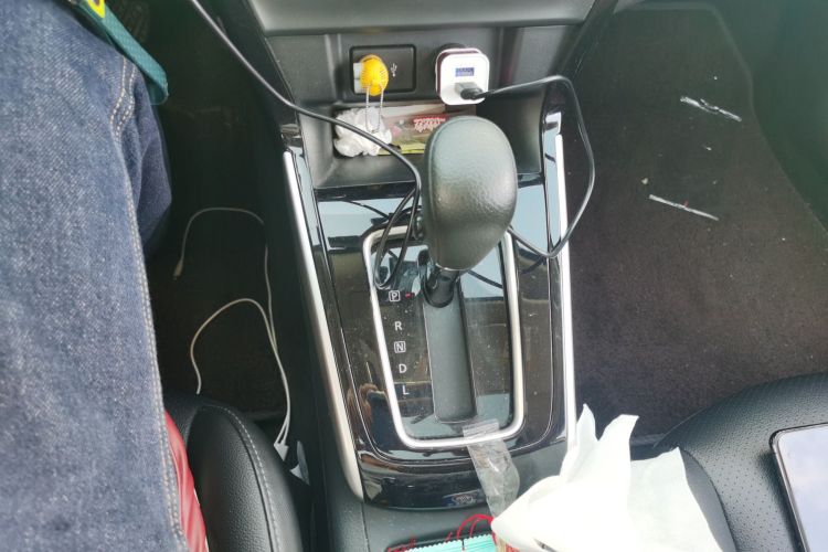 日产 轩逸 2022款 经典 1.6XL CVT豪华版中控内饰18