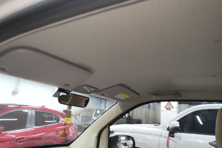 五菱汽车 宏光MINIEV 2024款 第三代 215km 青春版中控内饰22