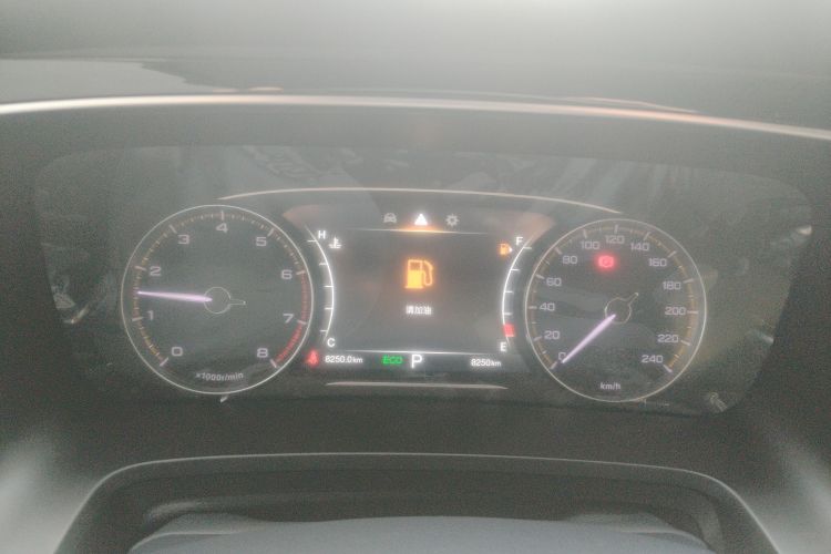 广汽传祺 传祺M8 2024款 领秀系列 390T 豪华版中控内饰14