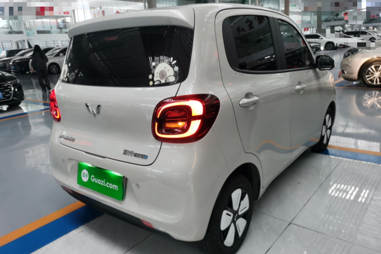 五菱汽车 宏光MINIEV 2025款 四门版 进阶款车身外观7