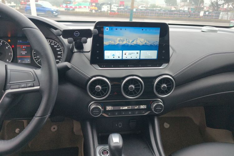 日产 轩逸 2022款 1.6L XL CVT悦享版中控内饰16