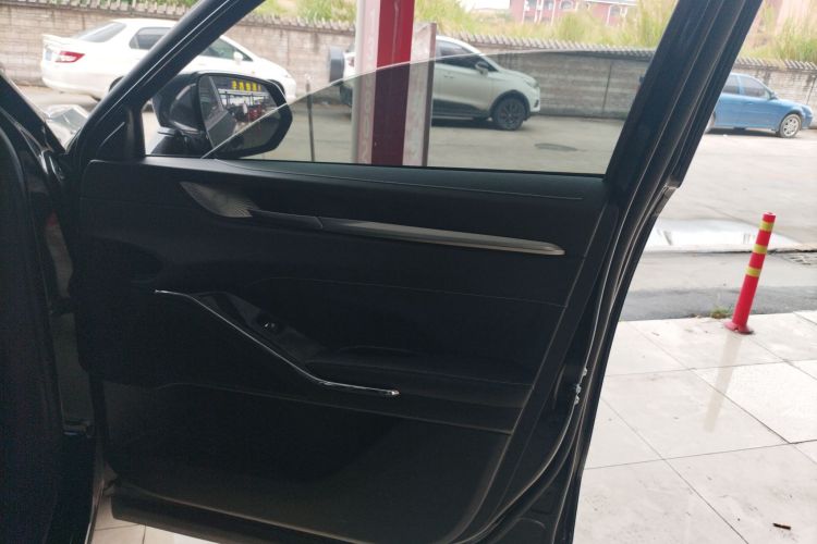 哈弗H6 2022款 第三代 1.5T 自动两驱Pro中控内饰42