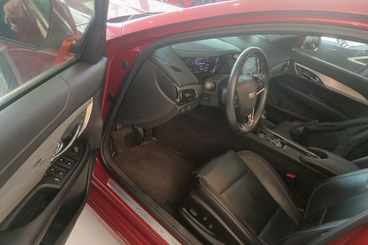 凯迪拉克ATS-L 2017款 28T 时尚型中控内饰7003