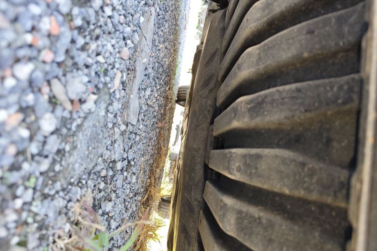 奔驰C级 2019款 C 260 运动版局部细节9008