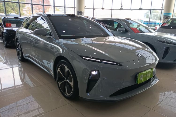 蔚来ET5T 2024款 75kWh Touring车身外观3