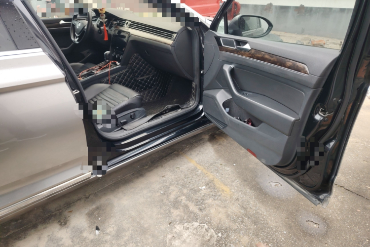 大众 迈腾 2018款 改款 330TSI DSG 豪华型局部细节9005