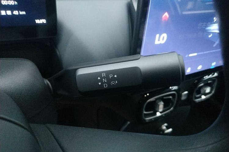 埃安 AION UT 2025款 330星辉版局部细节18