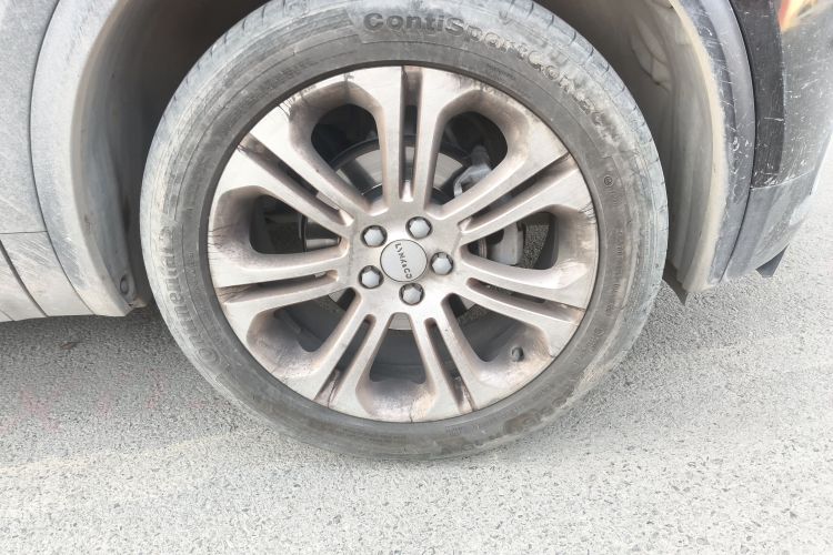 领克01 2017款 2.0T 两驱型Pro版车身外观10