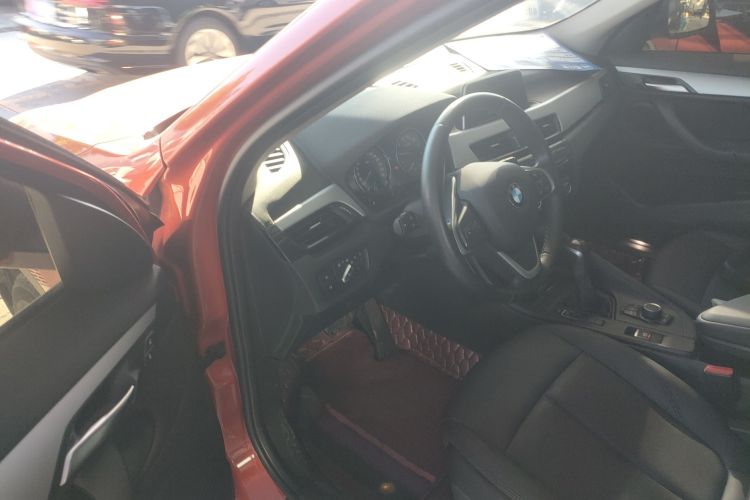 宝马X1 2018款 sDrive18Li 时尚型中控内饰20