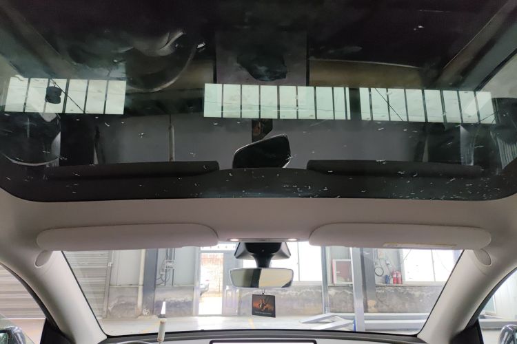 特斯拉 Model Y 2022款 后轮驱动版局部细节22