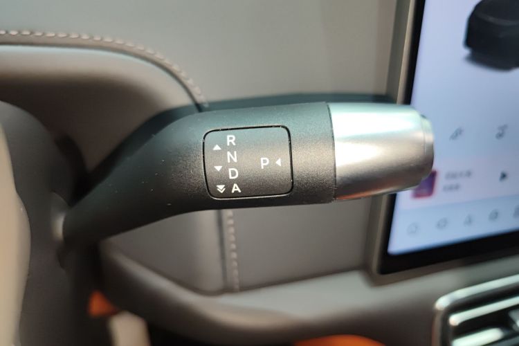 理想汽车 理想L6 2025款 Pro 智能焕新版局部细节18