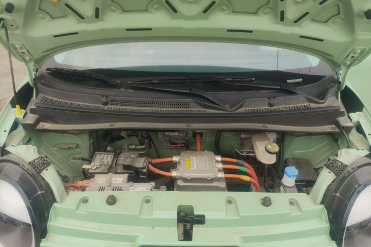 长安启源 长安Lumin 2022款 155km 清甜款机舱底盘24