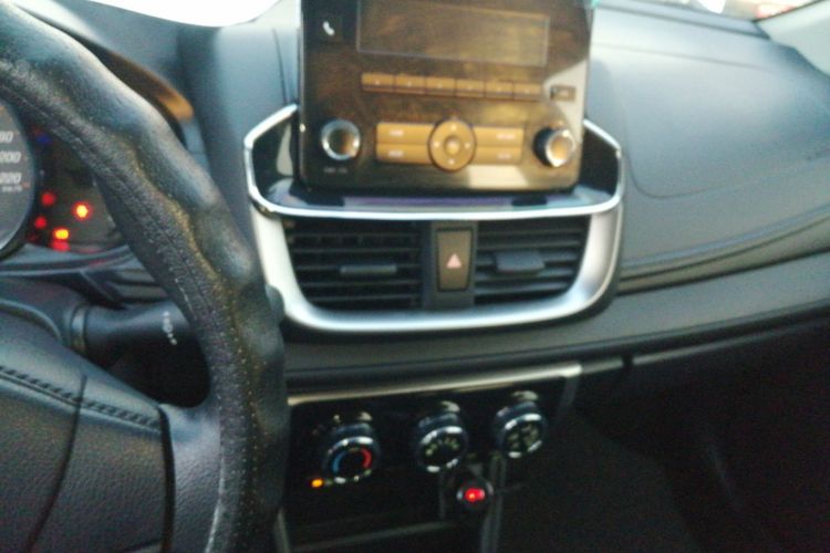 丰田 YARiS L 致炫 2020款 致炫X 1.5L CVT领先版中控内饰16