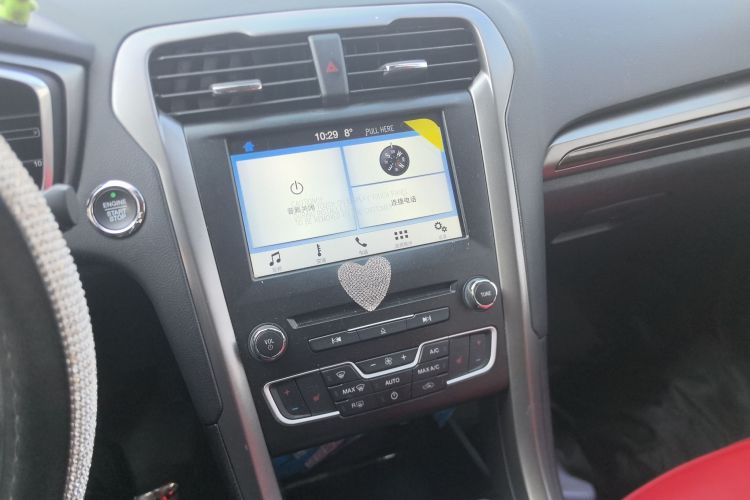 福特 蒙迪欧 2017款 改款 EcoBoost 180 豪华型中控内饰16