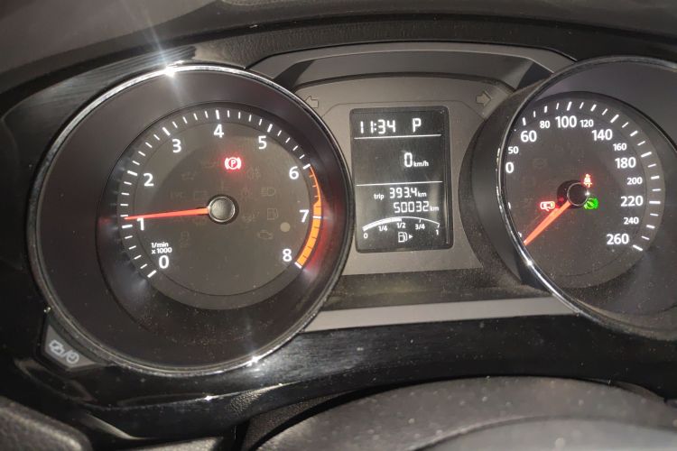 大众 速腾 2018款 1.6L 自动舒适型中控内饰15