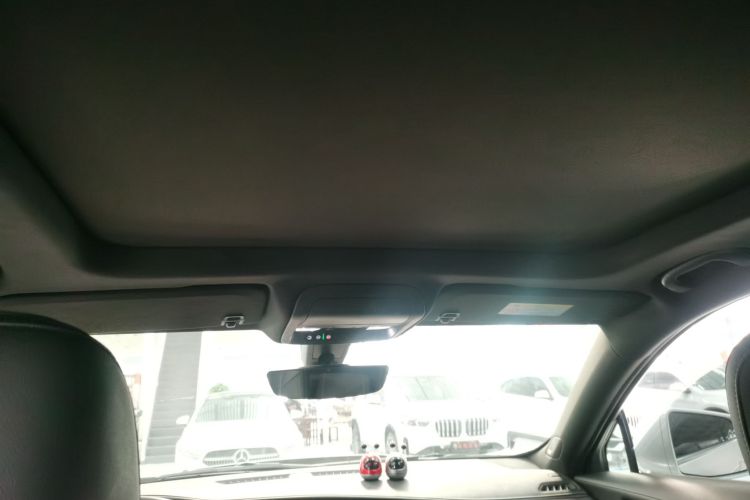 凯迪拉克XT4 2020款 改款 28T 两驱技术型中控内饰22