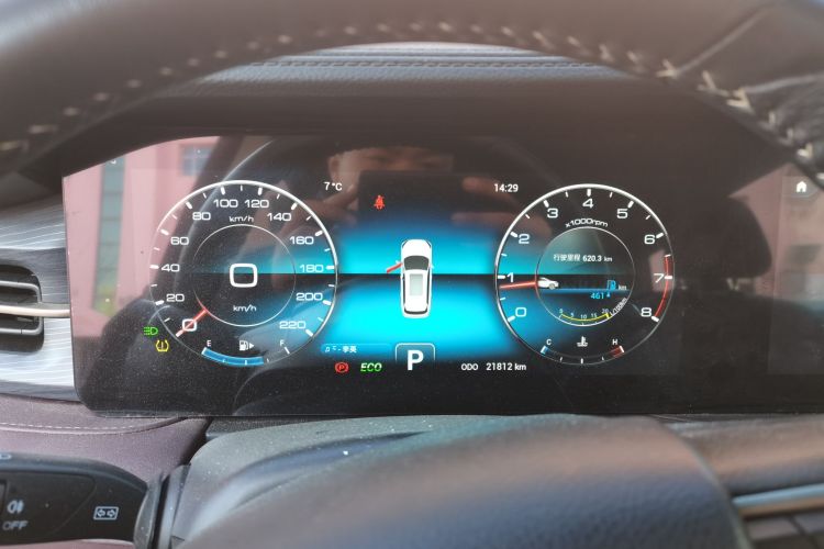 捷途X90 PLUS 2024款 1.6TD DCT别墅PRO 7座中控内饰14