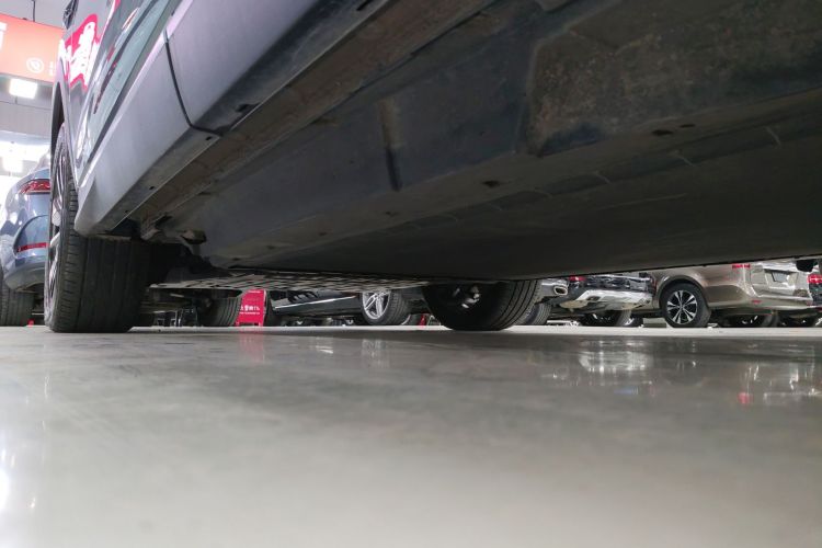 比亚迪 宋PLUS新能源 2025款 EV 520km 尊贵型局部细节9002