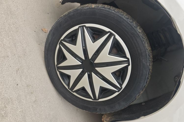 海马爱尚EV 2021款 小雁 豪华版车身外观6007