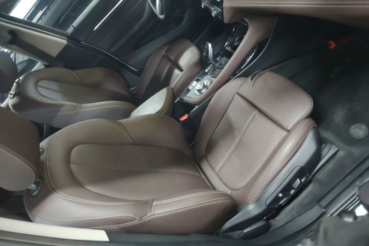 宝马X1 2020款 xDrive25Li 尊享型局部细节41