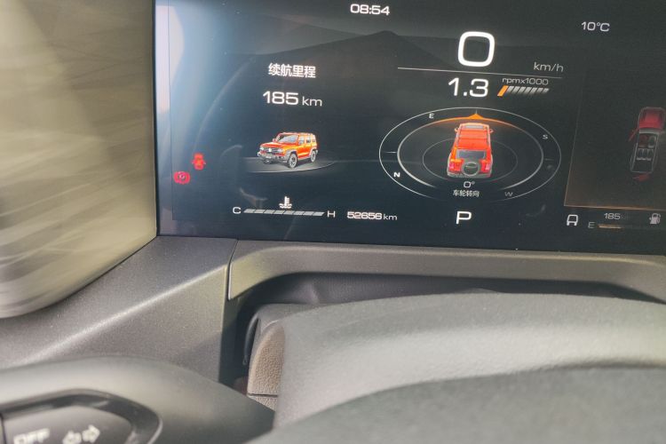 坦克300 2023款 越野版 2.0T 征服者中控内饰15