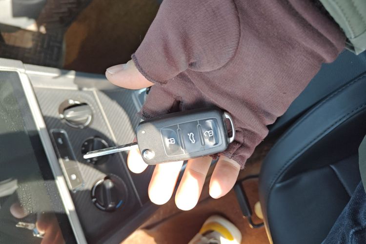 大众 朗行 2013款 1.6L 手动舒适型中控内饰7001