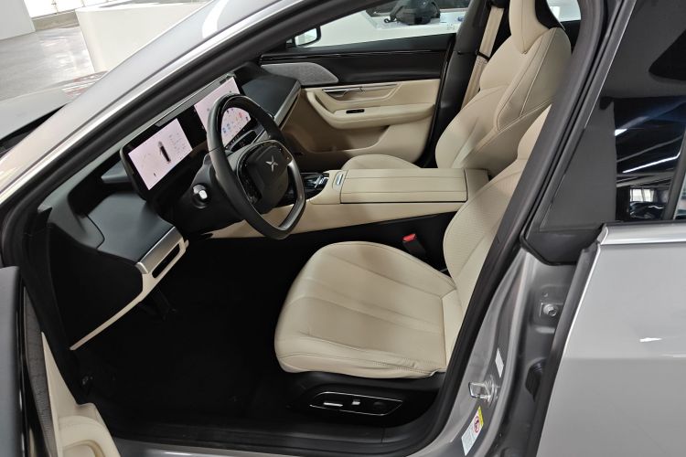 小鹏P7 2021款 480G中控内饰19