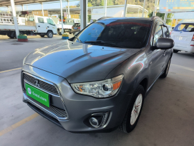 三菱 劲炫ASX 2013款 2.0L CVT两驱精英版