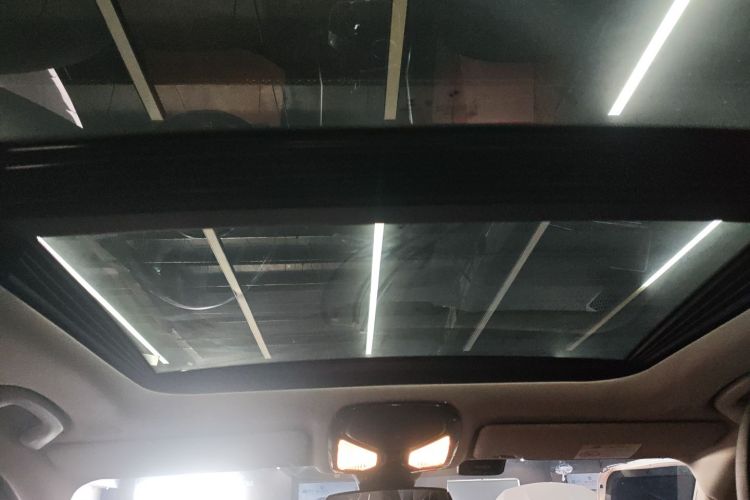 宝马3系 2021款 改款二 325Li M运动套装中控内饰22