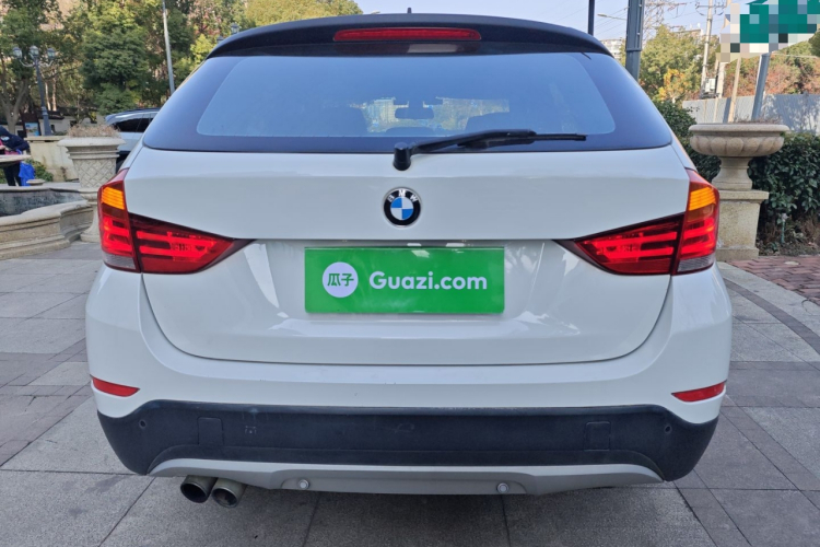 宝马X1 2014款 sDrive18i 领先型车身外观6