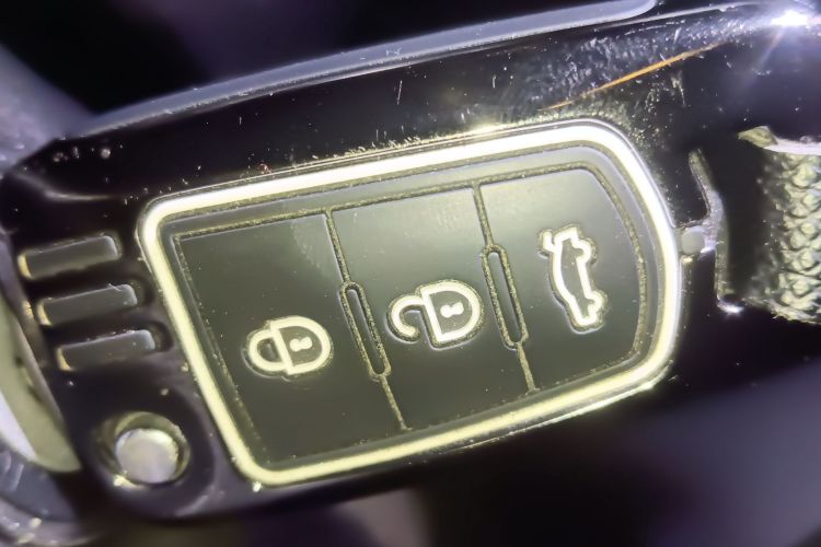 海马S5青春版 2017款 1.6L 手动尊贵型中控内饰11