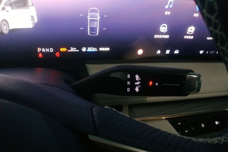 别克GL8新能源 2024款 陆尊 奢享版 6座中控内饰18