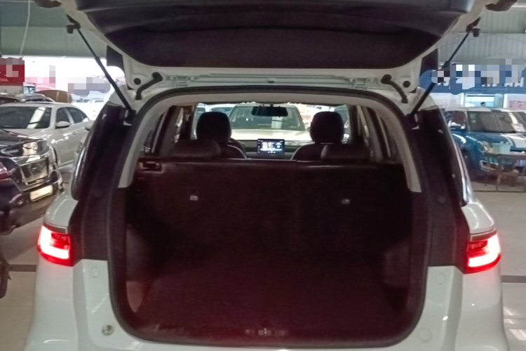 吉利汽车 远景X6 2020款 1.4T 手动尊贵型局部细节23