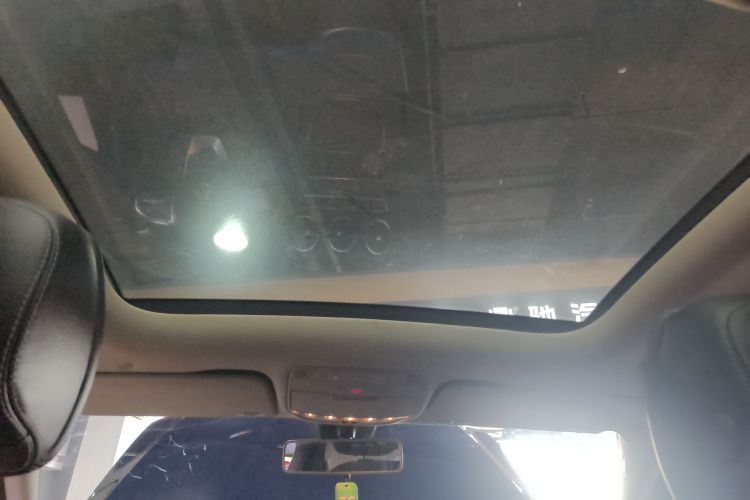 奔驰C级 2020款 C 260 L 运动版局部细节22