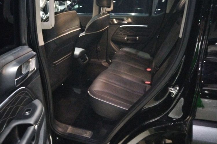 坦克300 2024款 2.0T 征服者中控内饰21