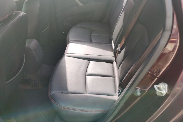 海马M6 2015款 1.5T CVT豪华型中控内饰21