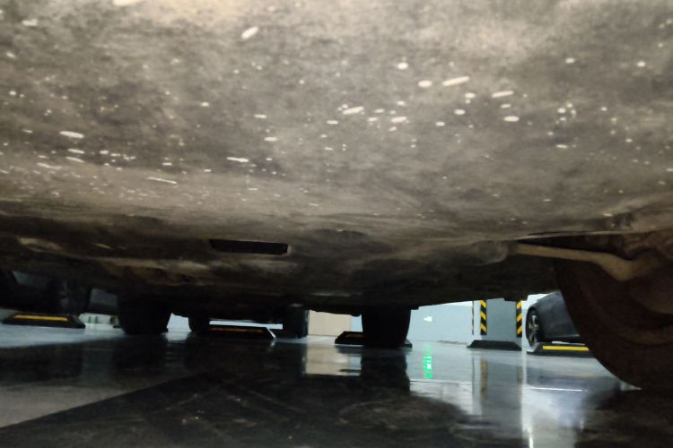 宝马X1 2013款 sDrive18i 时尚型局部细节9008