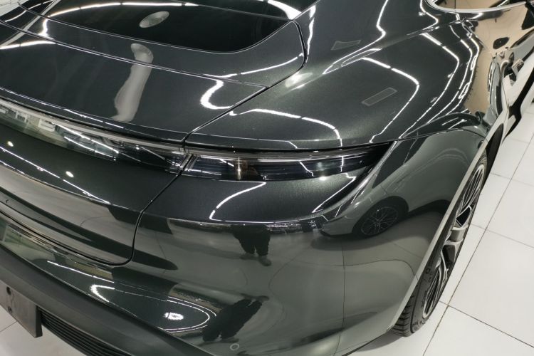 保时捷 2022款 改款 Taycan车身外观9