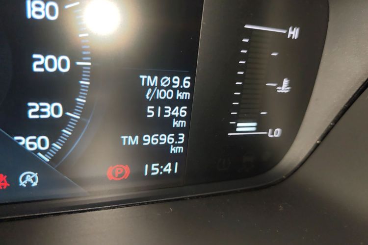 沃尔沃S90 2018款 T4 智远版中控内饰15