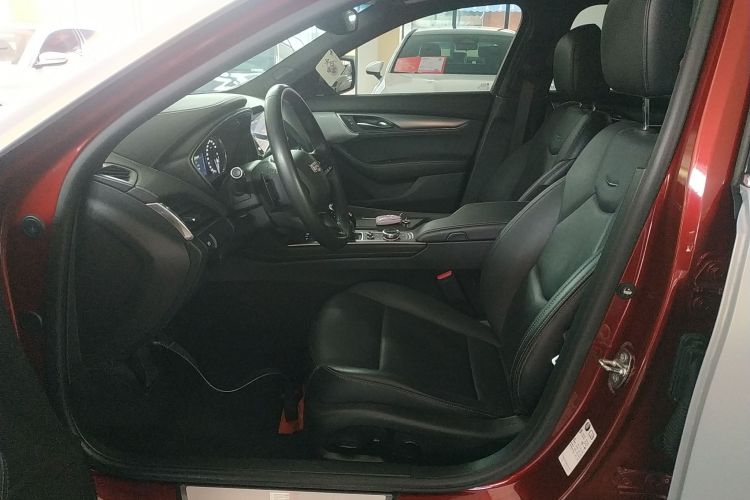 凯迪拉克CT5 2022款 28T 豪华型局部细节19