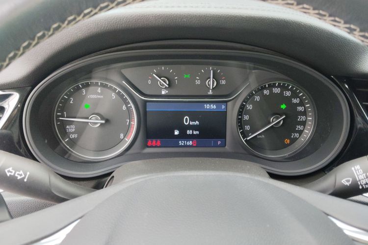 别克 君威 2020款 552T 精英型中控内饰14