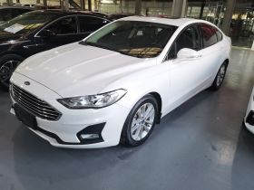 福特 蒙迪欧 2020款 EcoBoost 180 时尚型