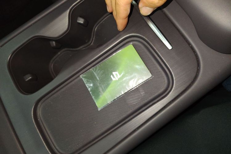 零跑汽车 零跑C16 2024款 增程 200尊享版中控内饰11