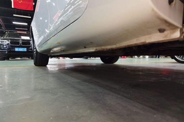 吉利汽车 帝豪 2019款 领军版 1.5L CVT豪华型 国VI局部细节9002