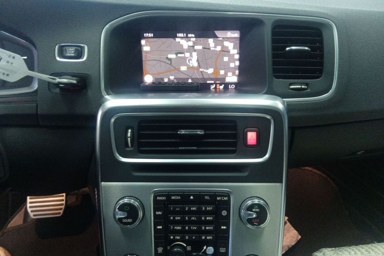 沃尔沃S60 2017款 S60L T5 智驭版局部细节16